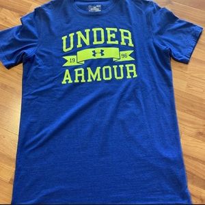 Under Armour logo tshirt small
